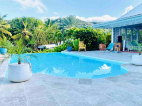 Villa Gaïa - petit coin de paradis créole avec piscine et Jacuzzi